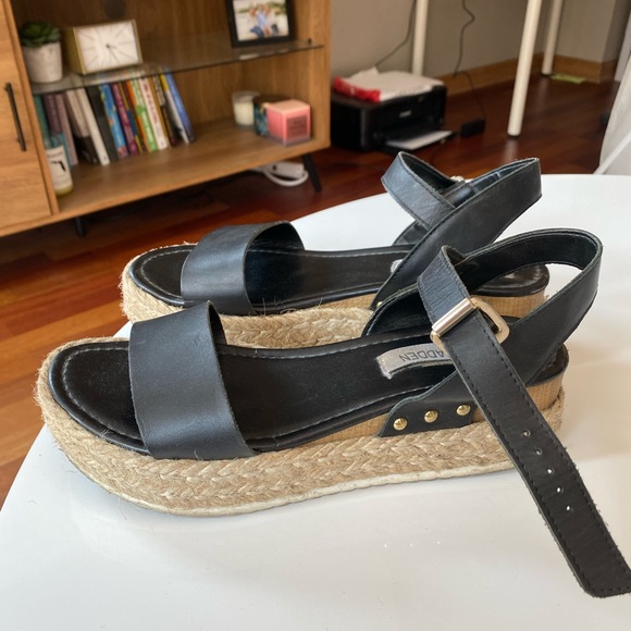 Steve Madden flatforms - Picture 2 of 6